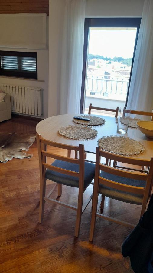 Apartment Maras Poreč Eksteriør bilde