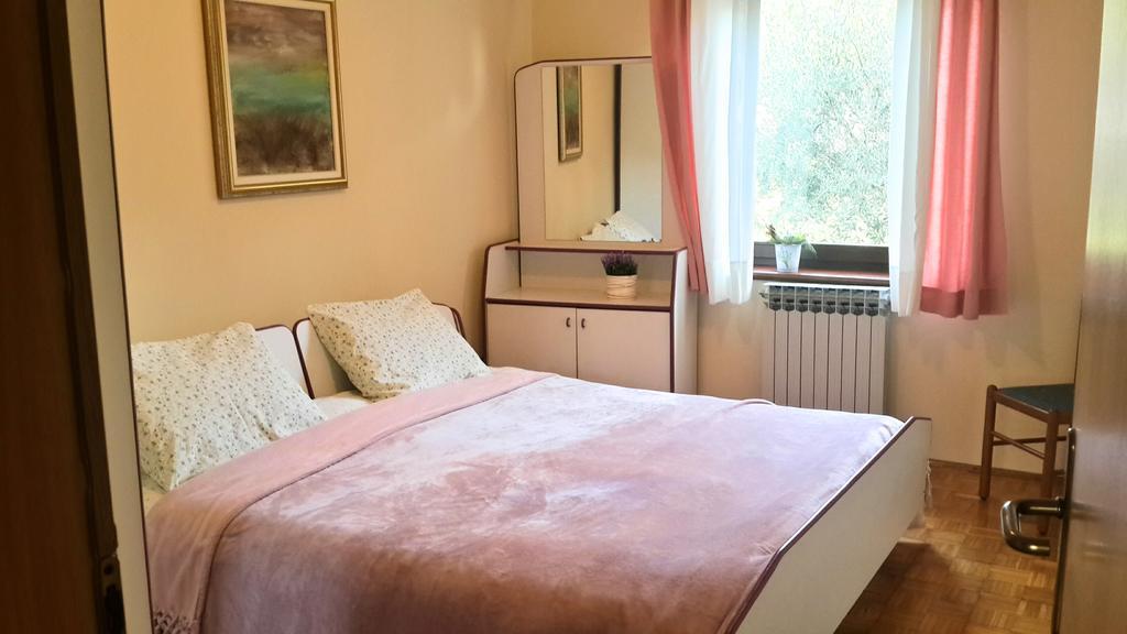 Apartment Maras Poreč Eksteriør bilde
